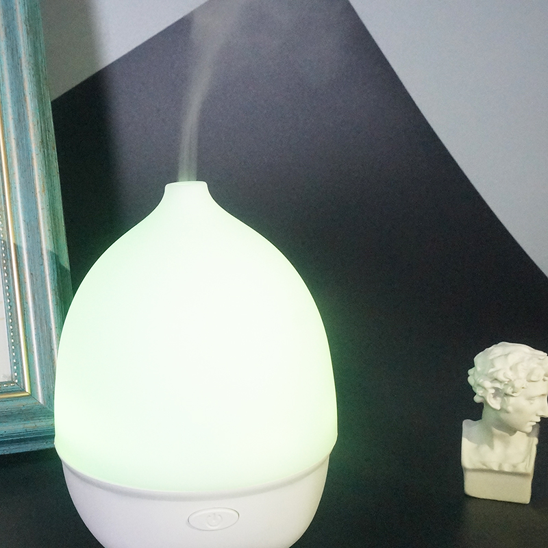 80ml Air humidifier ultrasonic aromatherapy essential oil diffuser UK for air freshening